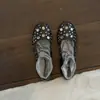 Bailarinas retro de piel de oveja con remaches, punta redonda, para mujer, con punta redonda, apertura poco profunda, diseño sin cordones y suela plana y moderna.