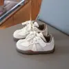 Zapatos de Lona para Niñas 2025 Otoño Nuevo Estilo Coreano Suela Suave Zapatos de Lona Casuales para Niñas Ligeros y Resistentes al Desgaste Moda Infantil Zapatos de Una Sola Pieza