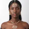 Venta al por mayor transfronteriza Moda Estilo de Oriente Medio Venta caliente Forma de abanico Temperamento Cadena para la cabeza Pendientes Conjunto de collar para mujer