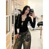 Mono de moda y sexy con empalmes de encaje y mangas largas para mujer en otoño, nuevo estilo sexy, aspecto adelgazante, tops cortos