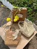 Bolso Cuadrado Hueco con Lazo de Mano Cruzado Retro Casual Tejido de Paja Bolsa de Playa para Mujer Venta al por Mayor