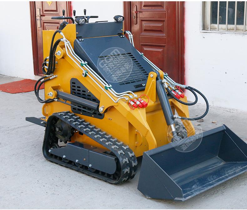 小型滑移装载机2_19