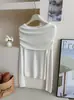 Blusa de Tricô Retrô Francesa Ombro a Ombro Manga Longa para Mulheres Outono/Inverno Suave Modeladora Elegante Versátil Camada Base