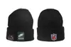 Chapéus de Lã de Inverno Estilo Russo e Coreano com Bordado de Letras, Gorros de Tricô de Time, Gorros Quentes com Proteção para Orelhas, Chapéus Esportivos para Casal