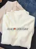 Camiseta interior de cuello cisne blanca y fina, suave, cuello alto pequeño, suéter de punto de manga larga para mujer, primavera, otoño, invierno, prenda interior