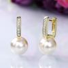 Pendientes de estilo retro de lujo con diseño personalizado y luz de nicho, con hebilla de oreja de diamante y perla de agua dulce francesa para mujer