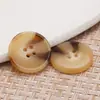 Botões de Resina com Padrão de Logo a Laser Personalizados para Casacos Trench Coat, Botões de Quatro Furos Costurados à Mão para Casacos de Lã, Botões Decorativos