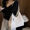 Bolso tote grande de comercio exterior transfronterizo, bolso de hombro versátil con patrón tejido vintage, bolso de mano de gran capacidad para el trabajo y los desplazamientos