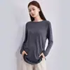 Camiseta de manga larga de maternidad para primavera y otoño, cuello redondo, corte holgado, top que cubre la barriga, adelgazante para el embarazo, adecuada para ir al trabajo, camiseta básica de maternidad