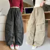 Pantalones Cargo Estilo Retro Americano de Otoño para Niñas 2026 Nuevos Pantalones de Exportación para Niños Pantalones Casuales de Paracaidista para Niños Grandes de Primavera y Otoño