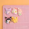 Nuevos Accesorios de Resina de Dibujos Animados Pegamento de Crema DIY Lindo Pinza para el Cabello de Orejas Largas Decoración para Funda de Teléfono Sanrio