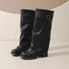 Botas femininas de outono estilo britânico, com salto alto, fivela de couro, de cano médio, salto grosso, modelo para calçar, botas longas plus size