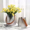 Vaso Grande de Vidro Transparente Embossado com Alça para Arranjo de Flores, Flores Secas e Hidroponia, Adequado para Rosas e Cravos, Decoração de Hall de Entrada, Flores Secas