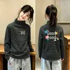 Camiseta Térmica de Manga Larga Base Casual para Niña Otoño/Invierno Nuevo Estilo Cuello Semi Alto Parte Superior Cepillada Ropa Interior Rayada para Bebé