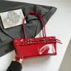 Bolso de hombro versátil de gran capacidad 2026 moda para mujer de trabajo bolso de axila otoño e invierno retro simple transfronterizo nuevo modelo