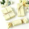 Papel de regalo de papel de pera a rayas azul bebé simple, forro de caja de avión, papel a prueba de humedad para ropa, papel de regalo para flores