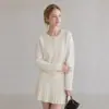 Cardigan de Punto Qiaomi Estilo Suave Cuello Redondo Manga Larga para Mujer 2026 Otoño Nuevo Nudo de Mariposa Dulce Top que Reduce la Edad