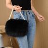 Bolso de Piel Sintética, Bolso Cruzado de Felpa de Moda con Cadena de Perlas, Mini Bolso de Piel Pequeño y Lindo con Clip para Debajo del Brazo