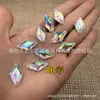 Atacado de fábrica diamante acrílico cor furadeira de costura à mão furadeira prismática de fundo plano com furo duplo acessórios para vestuário acessórios strass