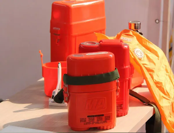 压缩氧自救器2.jpg