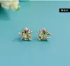 Pendientes de botón de gato con diamantes rojos estilo coreano lindos pendientes pequeños de botón de gato de moda pendientes de cobre blanco chapados en oro rosa multicolor