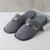 Pantuflas Desechables Gruesas de Hotel, Pantuflas de Algodón de Terciopelo Coral Antideslizantes para Uso en Casa, Casas de Huéspedes y Uso en Interiores, Venta al por Mayor