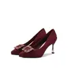 8026-5 Tacones de aguja vintage color borgoña con satén fruncido, hebilla cuadrada de diamantes brillantes, punta fina, cómodos para uso prolongado, zapatos de fiesta