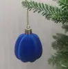 Nueva bola de Navidad aterciopelada en plástico rojo vino, adorno colgante de Navidad para centro comercial transfronterizo, bola decorativa para árbol de Navidad con forma de calabaza