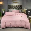 Juego de Cuatro Piezas de Algodón Lavado con Bordado de Letras Simples para Ropa de Cama del Hogar Sábanas Fundas Nórdicas Ropa de Cama Estilo Hotel de Lujo Ligero Se Puede Enviar Directamente