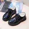 Zapatos negros de cuero para niño estilo británico, zapatos de estudiante de suela blanda, zapatos de actuación para traje de paje de niño, zapatos escolares de PU para niños