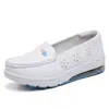 Zapatos de enfermera con amortiguación de aire, suela blanda, transpirables, zapatos blancos de suela gruesa de otoño, zapatos de trabajo médicos al por mayor en stock, zapatos para mujer transfronterizos
