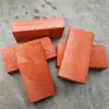 Adereços de tijolo vermelho simulação de tijolo tijolo rachado à mão livre performance de filme tijolo falso tijolo de espuma adereços de cinema e televisão