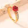 Moda europea y americana retro joyería de acero inoxidable lujo ligero fundición tridimensional soldadura de diamante engaste de garra circón acero de titanio anillo de pareja