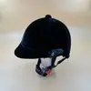 Casco de Equitación de Fábrica para Hombres y Mujeres Terciopelo Anti-ultravioleta Espejo Casco de Verano Primavera y Otoño Equitación Casco Protector para Exteriores