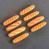 Comida de Juguete Imitación Pan Accesorios de Resina Pegamento de Crema para Manualidades Carcasa de Teléfono Móvil Pasador Pegatina para Refrigerador Llavero Colgante para Joyería