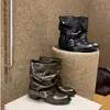 Fivela de cinto em couro, botas curtas western retrô plissadas para mulheres, botas com salto bloco, salto grosso, bico fino, botas de montaria, botas de calça