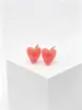 Pendientes Acrílicos Coloridos de Corazón Retro Exagerados Aros de Cobre para Oreja Sensación de Lujo Ligero de Gama Alta Resina Grandes Corazones de Melocotón para el Fondo de los Pendientes Adornos para la Oreja