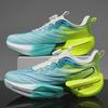Modelo Nuevo Primavera/Verano 2026 Zapatos Deportivos de Placa de Carbono con Hebilla Giratoria para Adolescentes y Parejas, Zapatos de Running de Malla Transpirable de Carrera