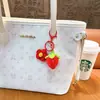 Llavero de lana tejida con fresas transfronterizo, exquisito y lindo accesorio floral, colgante para bolso, pequeño regalo, venta al por mayor de comercio exterior