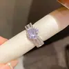 Anillo abierto redondo con circonita cúbica chapado en oro real de 18k, una pieza de joyería lujosa y elegante con un diseño moderno y versátil, perfecta para mujeres