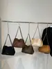 2026 Nuevo Bolso de Hombro Único de Gamuza Retro para Mujer Bolso de Cadena para Axila Estilo Coreano Bolso Suave para Viajes Diarios Bolso Cruzado de Gran Capacidad