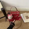 Bolsa Pequena de Mão Versátil com Bolinhas Feminina 2026 Nova Moda Mini Caixinha Bolsa Quadrada Pequena Bolsa Transversal Simples com Corrente