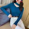 Camiseta Base de Punto para Mujer, Nuevo Modelo Elegante Otoño 2026, Escote que Revela la Clavícula, Top Ajustado, Suéter con Diseño Moderno y Pensado