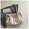 Mochila de Gran Capacidad Estilo Universitario para Viajes Diarios, Bolso de Hombro Versátil Versión Coreana, Bolsa Tote de Dibujos Animados Multifuncional para Mujeres
