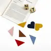 Transfronterizo en stock PU marcapáginas venta al por mayor en lotes pequeños marcapáginas con forma de corazón pegatinas marcapáginas de amor simple y conveniente portamarcapáginas de cuero