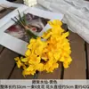 Ramo de Narcisos, Flores Artificiales, Flores Falsas, Decoraciones para Sala de Estar, Flores de Mesa, Flores de Seda, Venta al por Mayor Transfronteriza, Aspecto Realista de Alta Gama