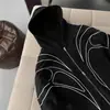 Moletom com Capuz Streetwear Hip-Hop Unissex Design Escuro Único Nicho Tendência Bordado Estilo Europeu e Americano Solto