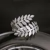 Pulseira de Braço Europeia e Americana de Folha de Metal e Flor, Estilo Romano Criativo Exagerado, Pulseira Aberta Ajustável Ramo Personalizado Joias para Mulheres