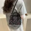 Moda Fresca y Elegante Cereza 2026 Nuevo Bolso de Mano Dulce de Gran Capacidad y Bolso Pequeño Cuadrado Cruzado de Moda para Mujeres