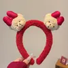Desenho animado divertido filhote de cachorro vermelho faixa de cabelo feminino cordeiro pelúcia bonito grampo de cabelo lavar rosto pressão faixa de cabelo infantil chapéu inverno